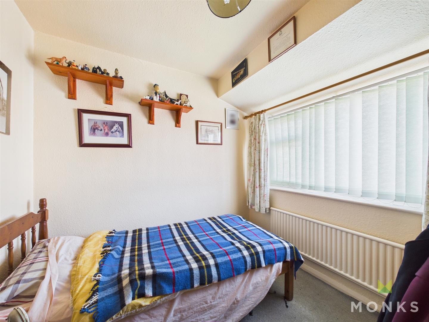 43 Oak Drive, Oswestry, SY11 2RX For Sale